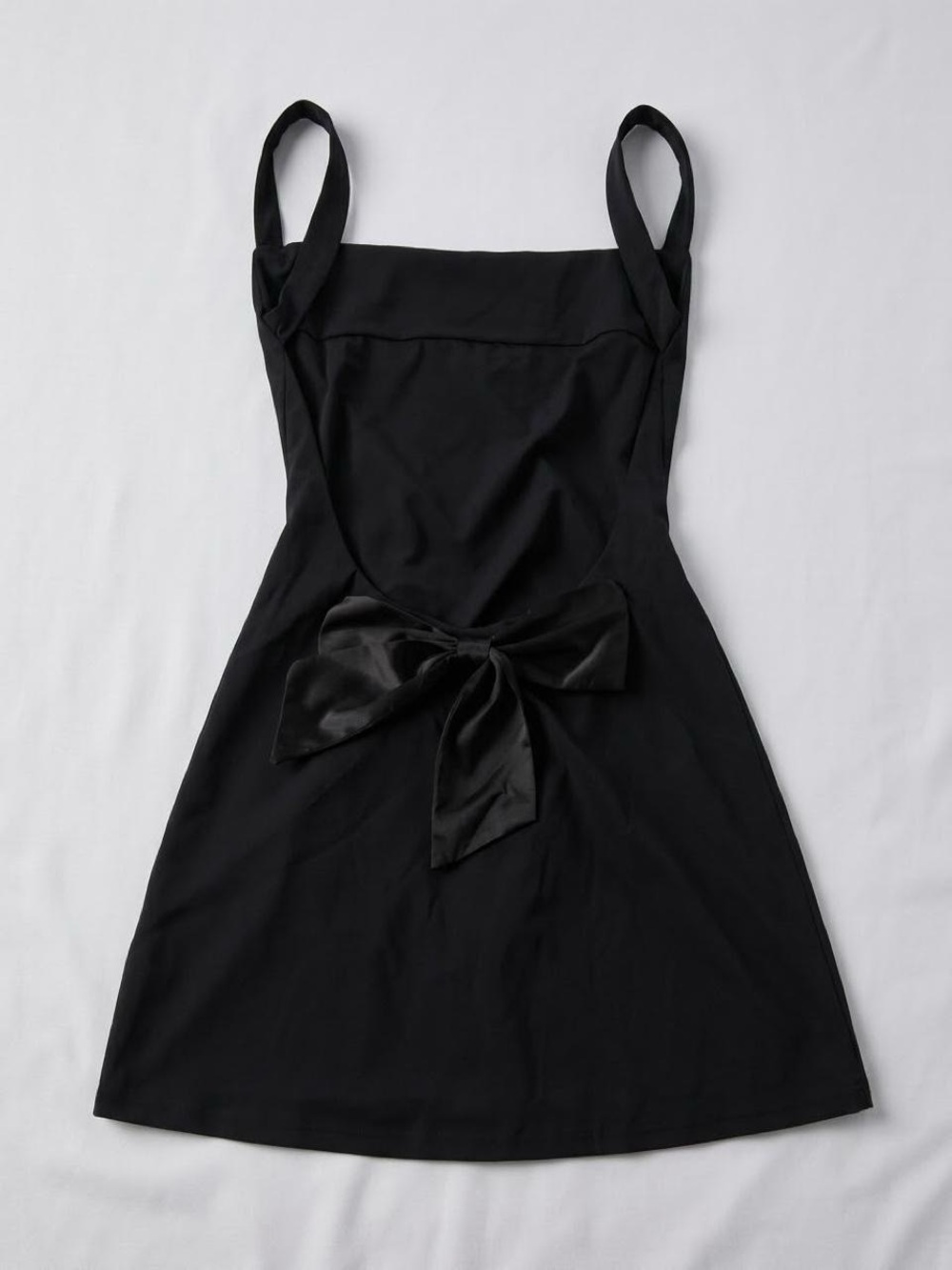 EDIKTED Black Bow-Back A-Line Dress